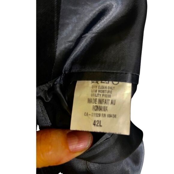 Ralph Lauren Suit- Black Pin Stripe - Picture 10 of 10